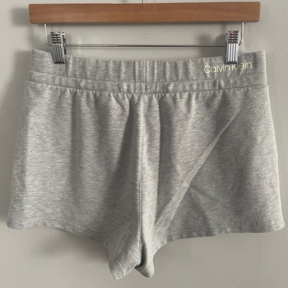 Calvin Klein Heather Gray Sleep Shorts Sz Small - Picture 3 of 4